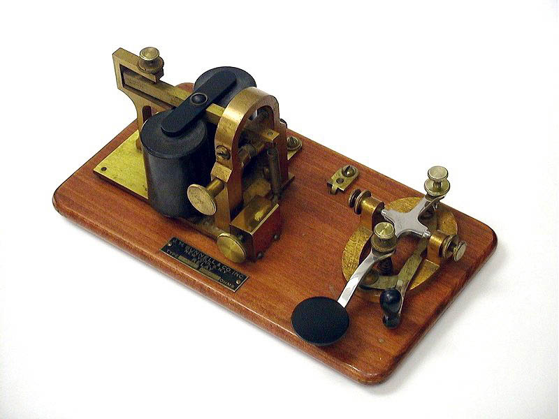 <b>Bunnell Co., J. H. KOB</b> (1910) : Figure 56 : This is an unusually attractive and clean Bunnell key (KOB) with 20-ohm sounder on a base. Works with my other Signal KOB. : 