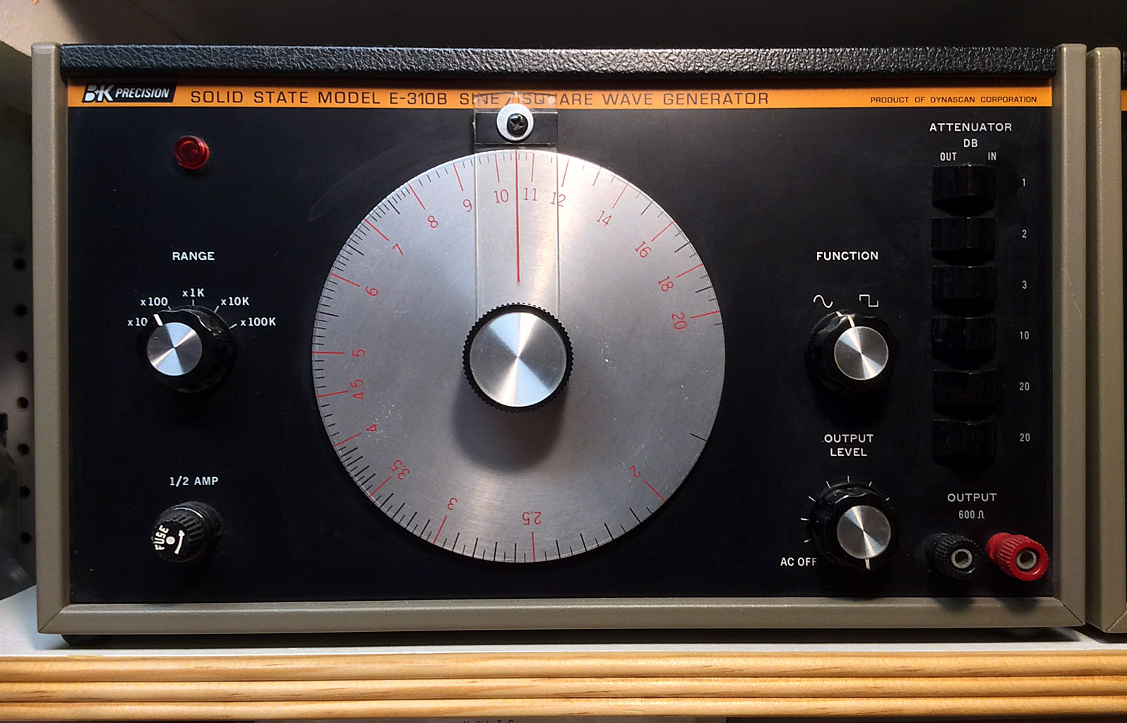 B&K Precision <br>E-310B (1972)