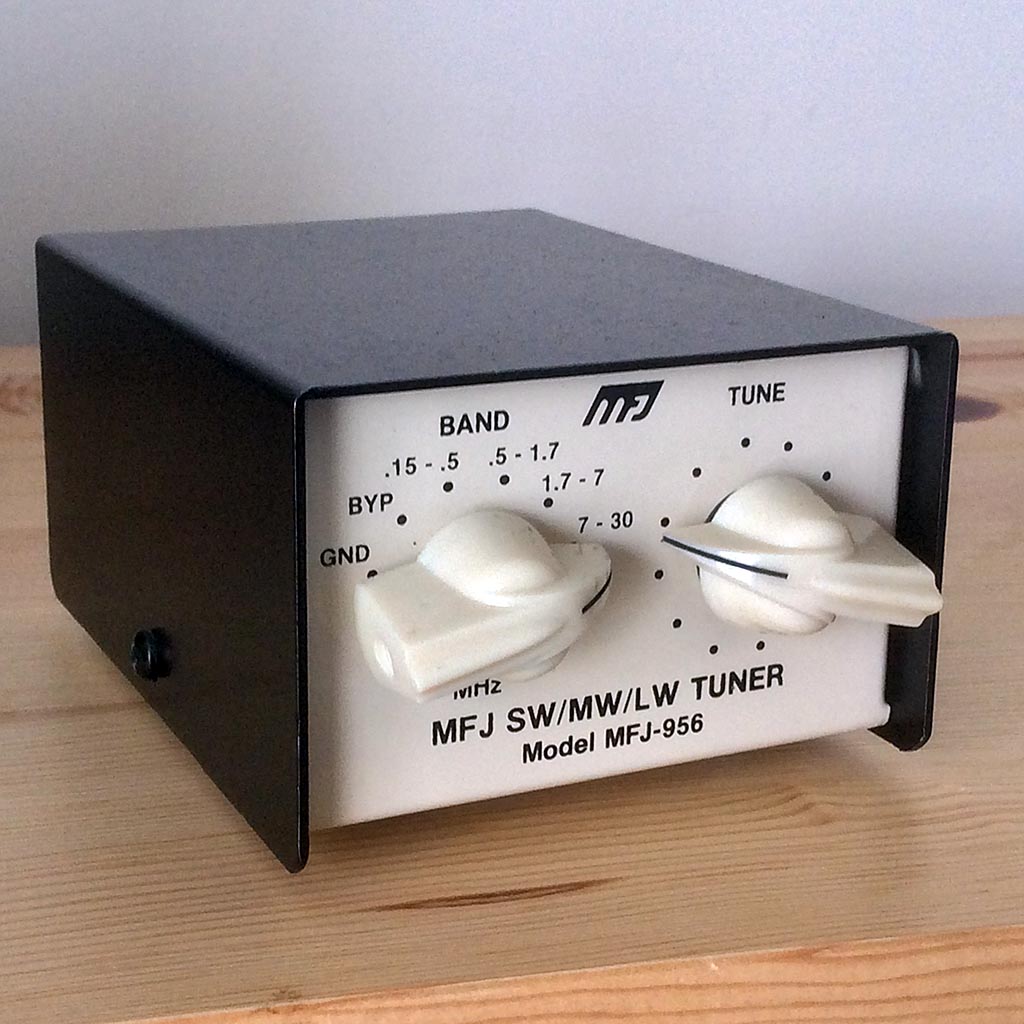 MFJ Enterprises, Inc. <br>MFJ-956 (2002)