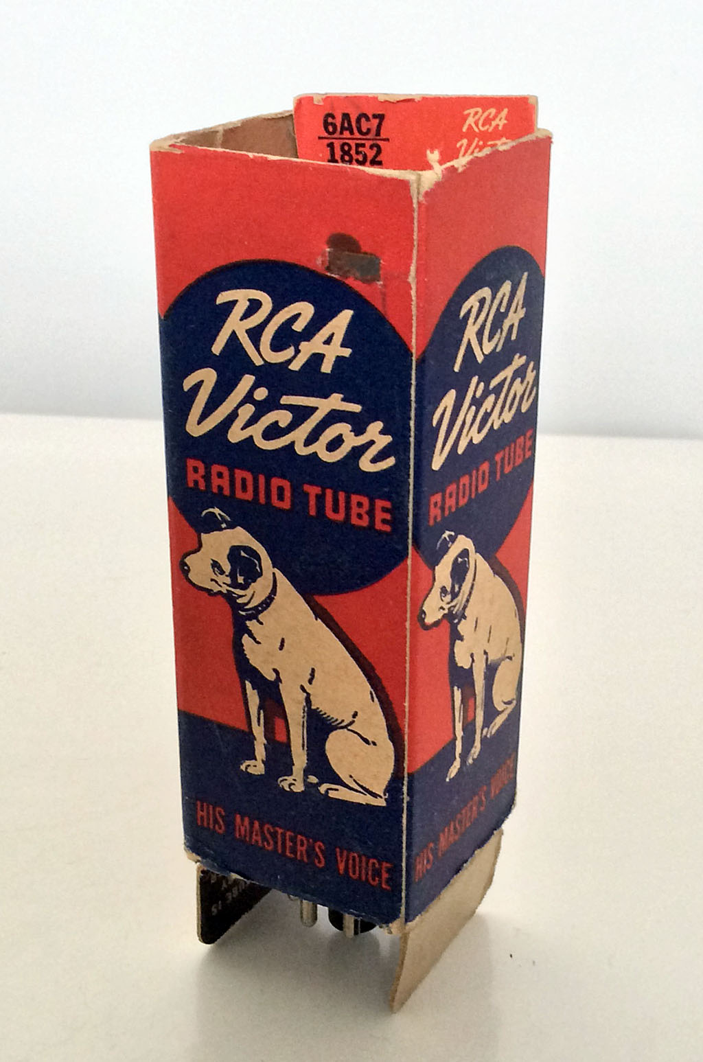 RCA <br>6AC7 / 1852 (Age Unknown)